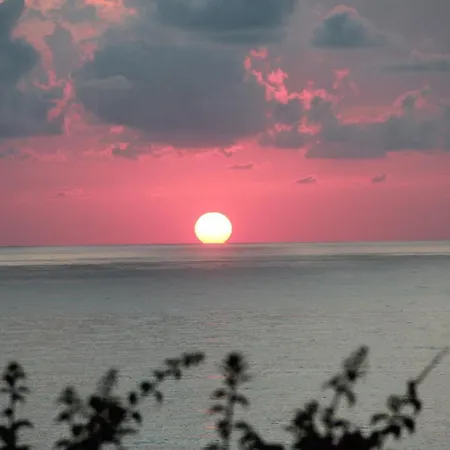 Sunset Holiday home *